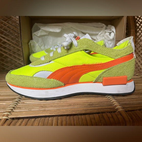 Puma Future Rider Sneakers - Picture 5 of 15